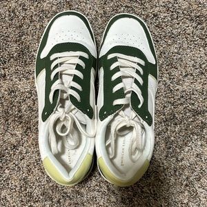 AEO Sneakers